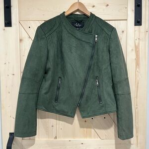 NWOT Coalition LA Faux Suede Structured Jacket in Forest Green, Size Large.